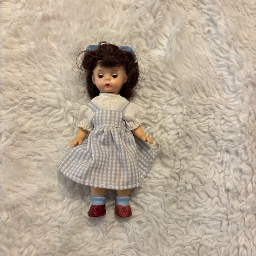 McDonald's 2007 Wizard of Oz Dorothy Madame Alexander Doll Happy Meal